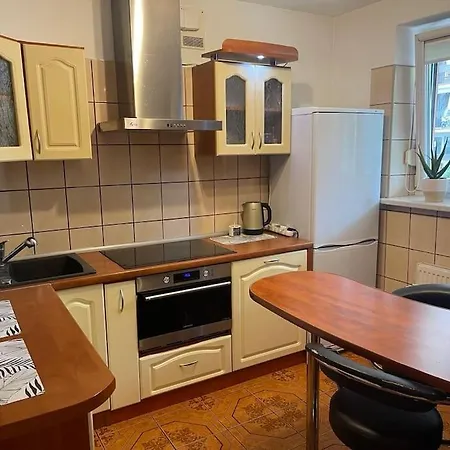 Urokliwy W Nowym Saczu Appartement *